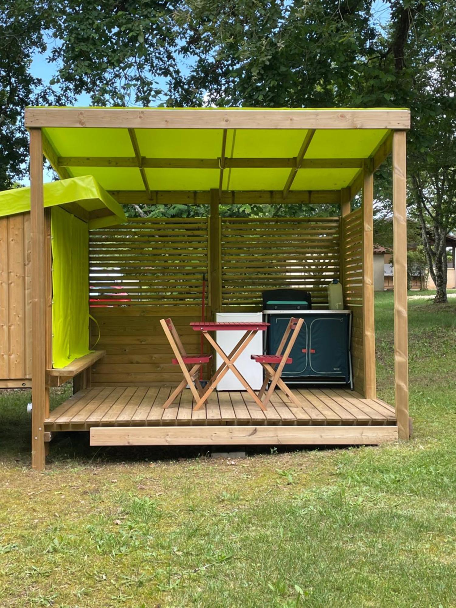 Camping Le Convivial Foncène Exterior foto